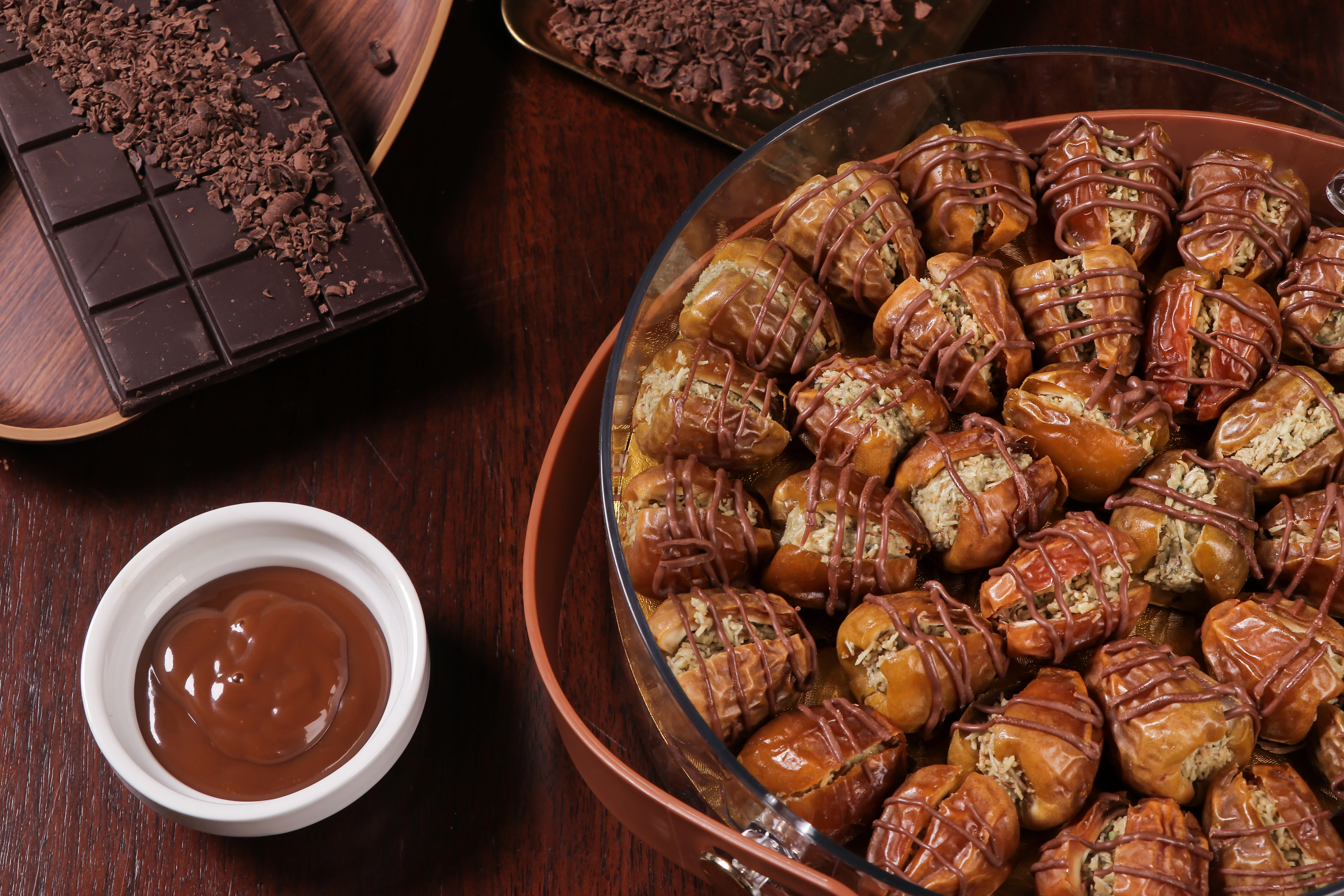 سكري محشي بكنافة الفستق ومغطى بالشوكولاتة – طبق (Pistachio)